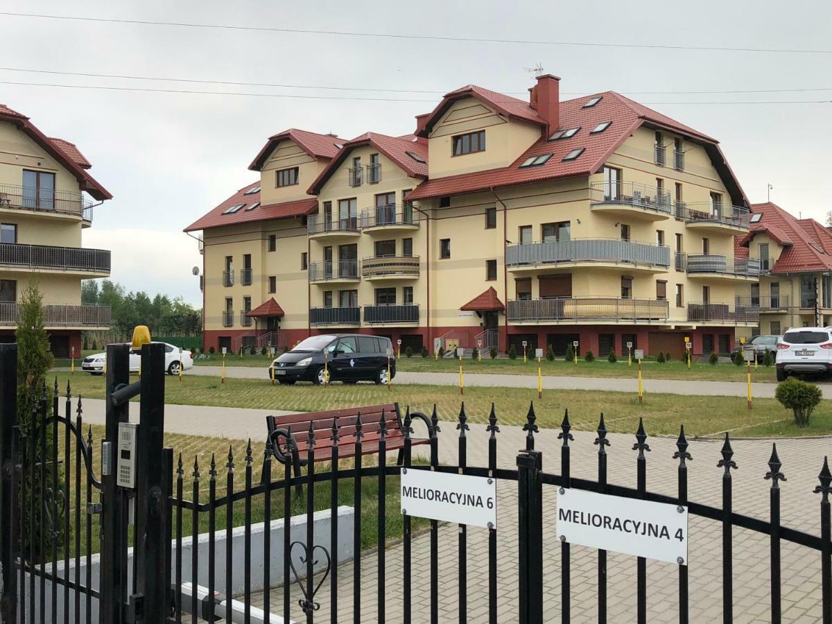 Apartament Julia Karwia Exterior photo